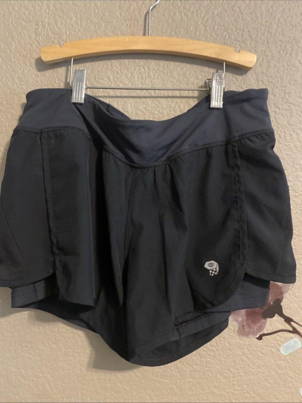 Mountain Hardware Athletic Running Shorts M Undershort